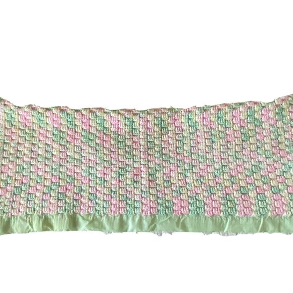 Afghan blanket Vtg Handmade Crochet baby throw - Picture 7 of 8